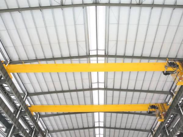 1729733323126966.jpg 單梁起重機工業(yè)遙控器相比民用遙控器在接線上有何特殊要求?